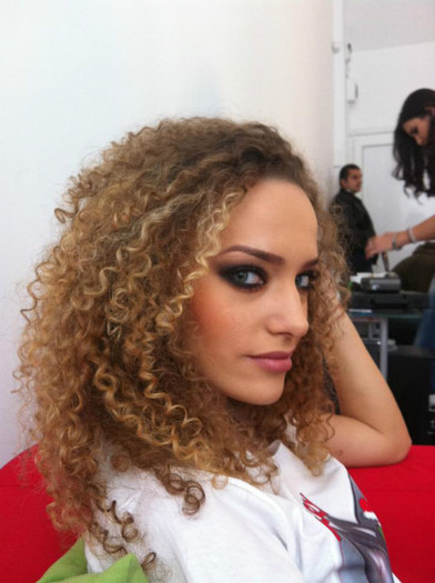 383046_311859272168560_298294240191730_1103216_797696473_n - pariu cu viata