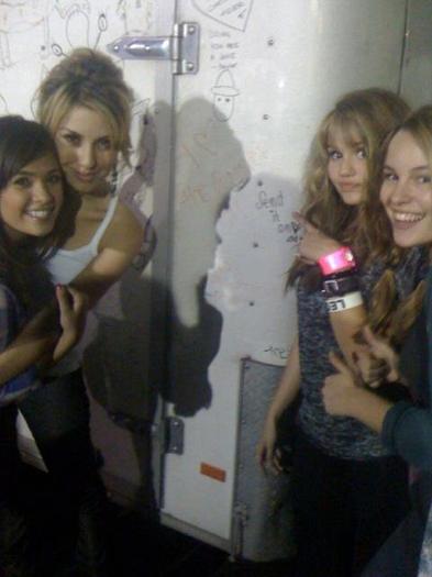 308647_249287945113818_100000978420307_728495_967751003_n - Brigit Mendler