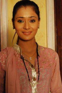 392583_221384481270152_100001958068527_465248_1620054393_n - Aapki Sara Khan