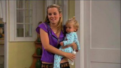 36934_135646156460718_126995560659111_264538_5358501_n - Good Luck Charlie