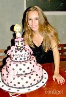 images (23) - Carla Diaz