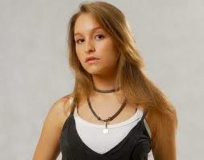 images (36) - Carla Diaz