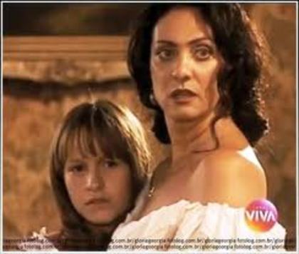 images (39) - Carla Diaz