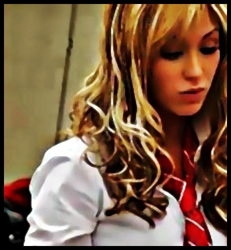 Annie (733)