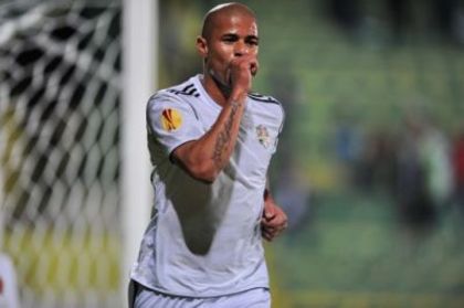 totul-pentru-wesley-gigi-becali-isi-incalca-toate-principiile-pentru-un-singur-jucator-de-la-steaua-