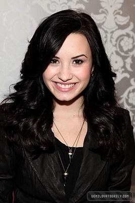 Demi - Demi - January 16 - HBO Luxury Lounge