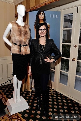 Demi (17) - Demi - January 16 - HBO Luxury Lounge