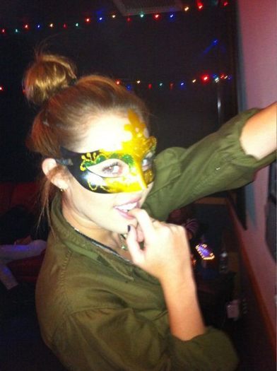 250486_178627612195967_108268369231892_478091_4877463_n