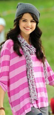 283935_195789340478012_185637221493224_530165_4188975_a - album pentru HotCoolMag