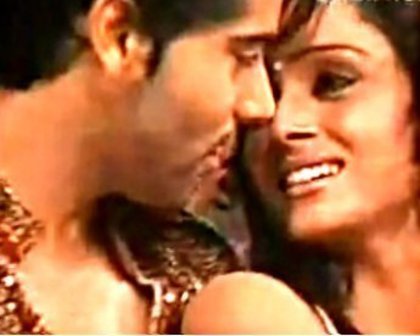 Ranveer&Ragini in Love [16]