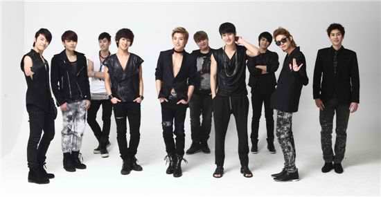 super-junior-bonamana-picture4 - Trupa Super Junior