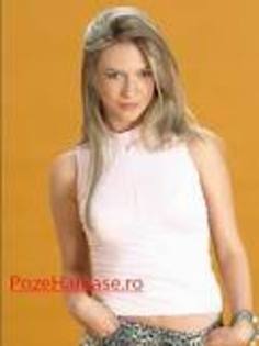 imagesCASW4XFA - adela popescu noua voce de la DJ PROJECT