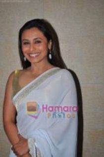 thumb_Rani Mukherjee at Dadasaheb Phalke Awards in Bhaidas Hall on 3rd May 2011 (210)