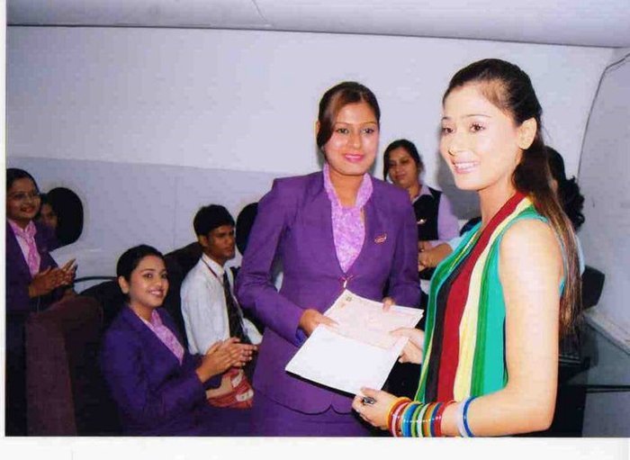 Sara Khan in Love [93]