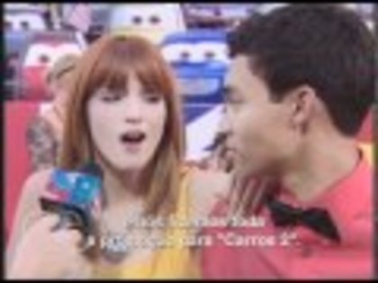  - Bella Thorne si Roshon