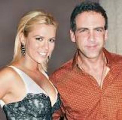 images (51) - Carlos Ponce