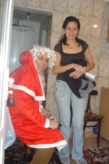 MOSULICA SI VERISOARA MEA,DANA