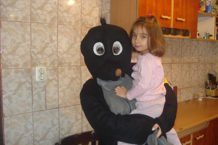 ARIANNA NU SE TEME:)