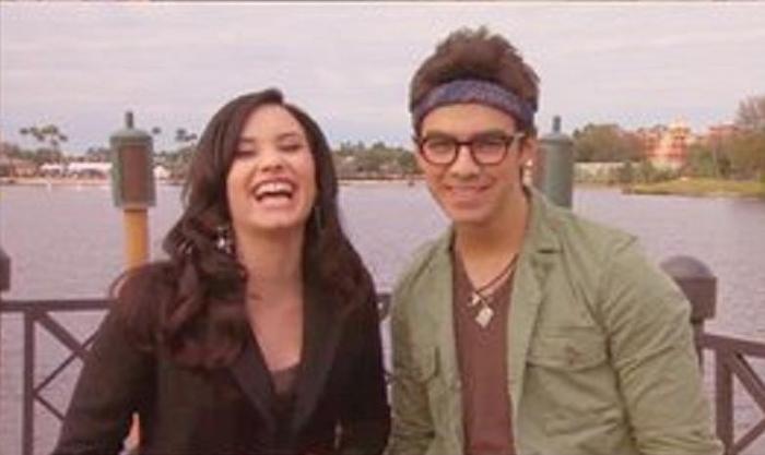 Demitzu + Joe = Love (15) - Demi si Joe - Poze super rare