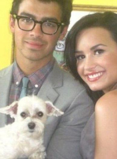 Demitzu + Joe = Love (50) - Demi si Joe - Poze super rare