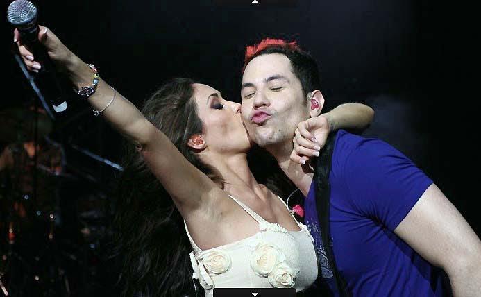 378992_200860660005668_100002452063036_390028_1266238468_n