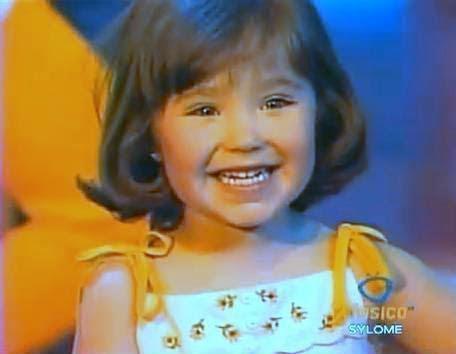 298172_154205128007381_100002536848660_270473_1849482257_n - 1-Anahi 6-1