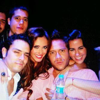 380838_171105699650657_100002536848660_327087_1759971340_n - 1-Anahi 6-1