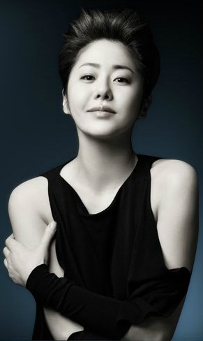 _01 - a---ko hyun jung---a