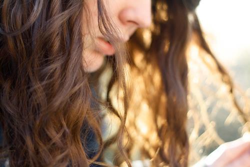 ; Am trecut peste tine nu incerca sa spui ca doare.....poate ai fost dar nu mai esti o durere apasatoa
