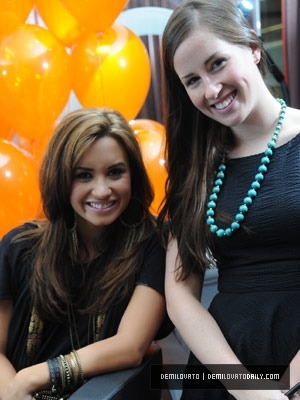 Demitzu (3) - Demi - August 19 - Concert Taping at AOL Studios in New York City