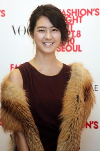 l (13) - a---lee yo won 2---a