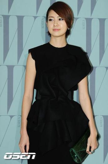 lyw (50) - a---lee yo won 2---a