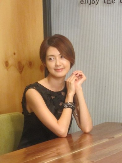 lyw (40) - a---lee yo won 2---a