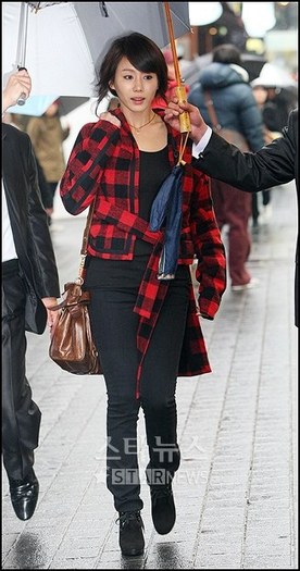 tn1259129883908317740 - a---park ye jin---a