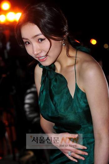 s (51) - a---shin se kyung---a
