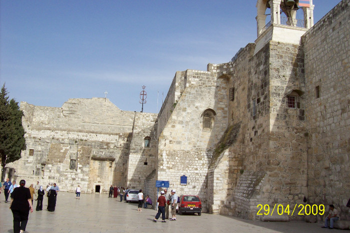 MONUMENTALA BISERICA A NASTERI MANTUITORULUI DIN BETHLEHEM