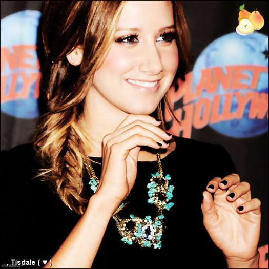 0095544695 - Ashley Tisdale