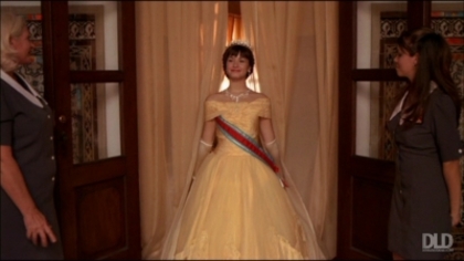 Princess Protection Program (27)