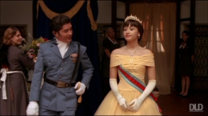 Princess Protection Program (71)