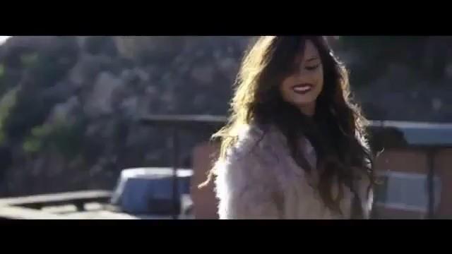 Demitzu (19) - Demi - Unbroken photoshoot behind the scenes