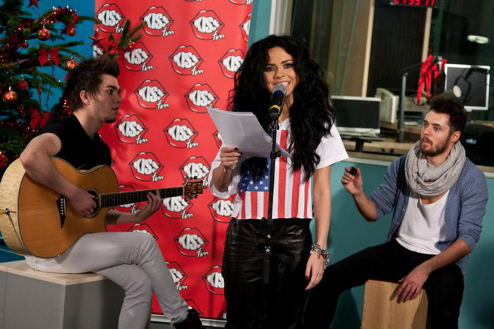 INNA-at-Kiss-FM-Christmas-session-2