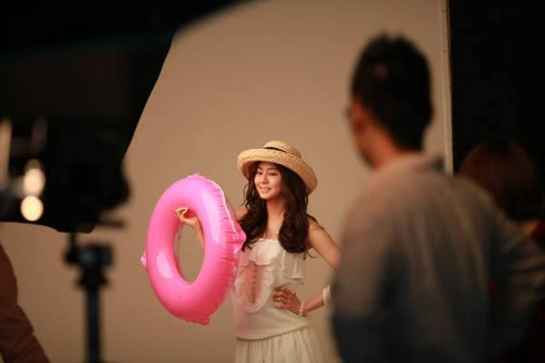 uee (22)