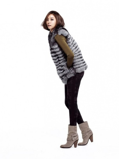 ue (25) - a---uee---a