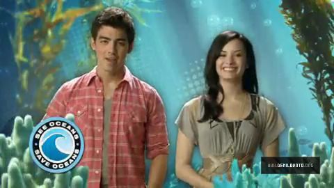 Demi and Joe (14) - Demi - Disney Ocean Underwater Tour Captures