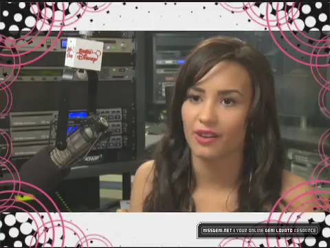 Demetria (7) - Demi - At and T Messaging Device Promos Captures