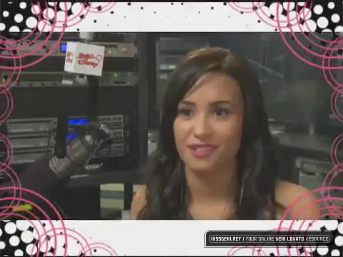 Demetria (22) - Demi - At and T Messaging Device Promos Captures