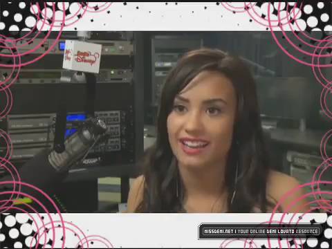 Demetria (26) - Demi - At and T Messaging Device Promos Captures
