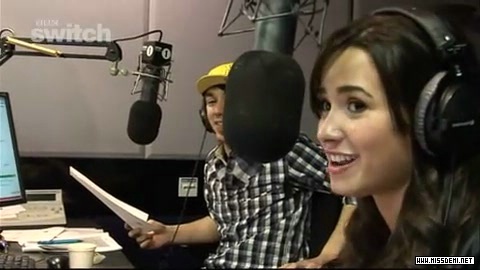 Demzu (39) - Demi - Switch with Annie and Nick BBC Radio 2009 Captures