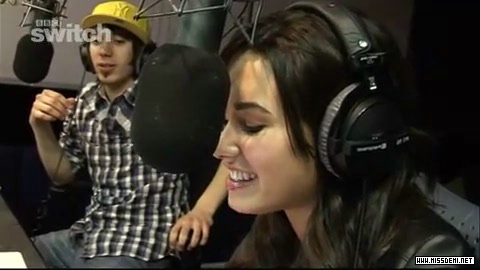 Demzu (46) - Demi - Switch with Annie and Nick BBC Radio 2009 Captures