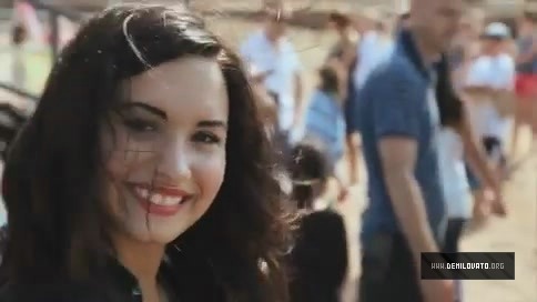 Demzu (14) - Demi - Elle Photosoot - Behind the scenes